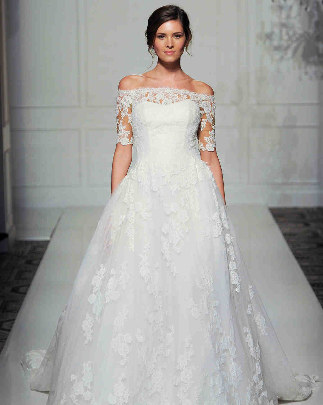 Pronovias 2016 Wedding Dress